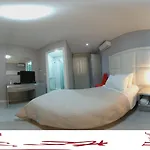 Freddy'S Hotel 3* Tirana