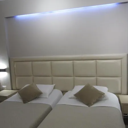 Freddy's Hotel 3*