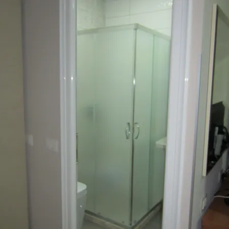 מלון Freddy's 3*