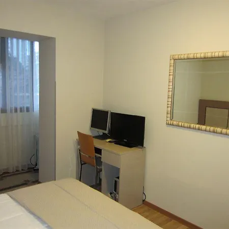 Hotel Freddy's Tirana