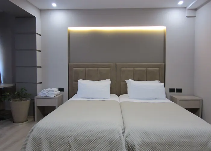 Hotel Freddy'S Hotel Tirana