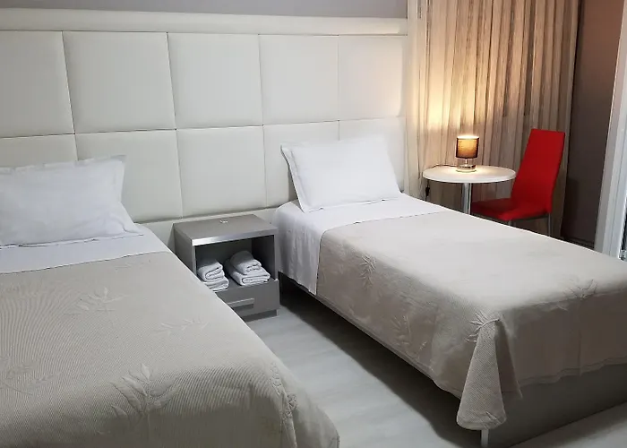 Ξενοδοχείο Freddy's Τίρανα