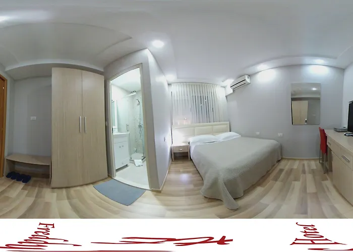 Ξενοδοχείο Freddy's