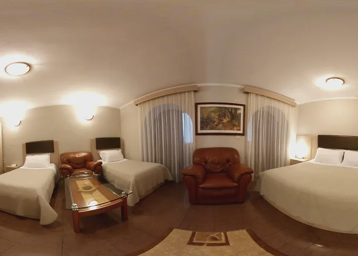 Freddy'S Hotel 3* Tirana