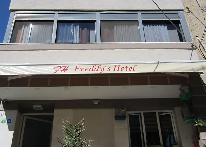 Freddy's 3* Τίρανα