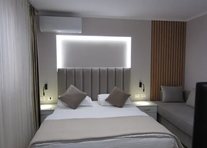 Freddy'S Hotel Hotel 3*