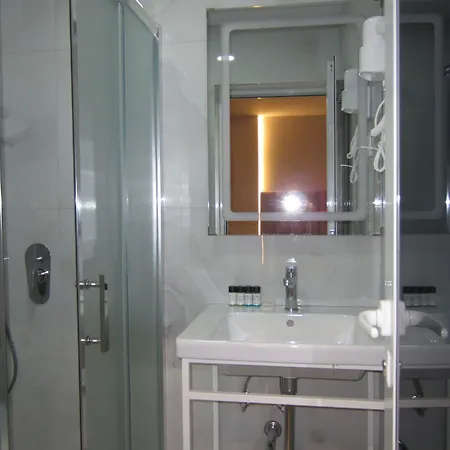 Hotel Freddy'S Hotel 3*