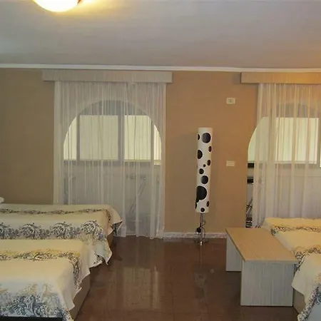 Freddy's Tiran
