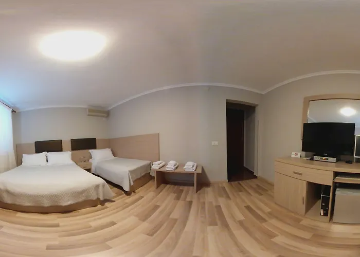 弗雷迪酒店 酒店 3*