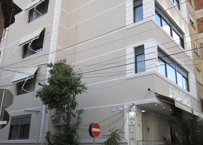 酒店 弗雷迪酒店 地拉那